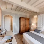 Borgo Capitano Collection Diffuso - Centro Storico 4*