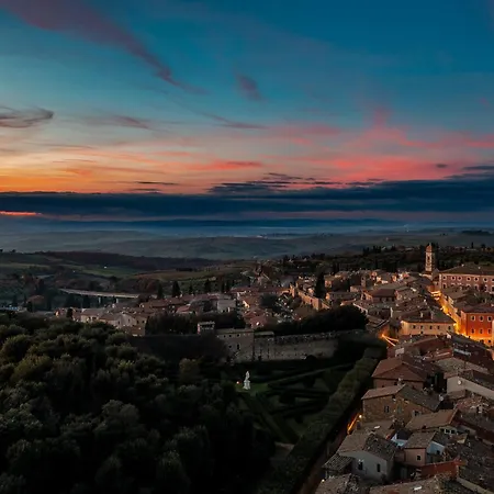 Borgo Capitano Collection Diffuso - Centro Storico 3* San Quirico dʼOrcia