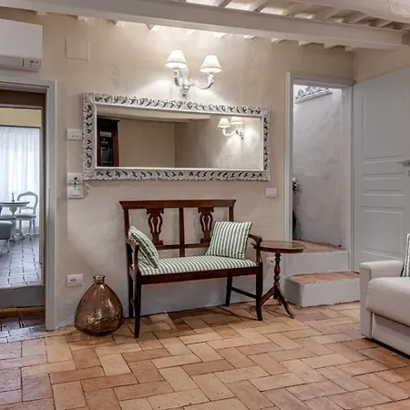 Alojamento de Acomodação e Pequeno-almoço Borgo Capitano Collection Diffuso, Village Experience - Centro Storico