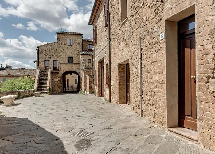Bed & Breakfast Borgo Capitano Collection Diffuso - Centro Storico 4*