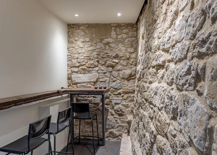 Alojamento de Acomodação e Pequeno-almoço Borgo Capitano Collection Diffuso - Centro Storico San Quirico dʼOrcia